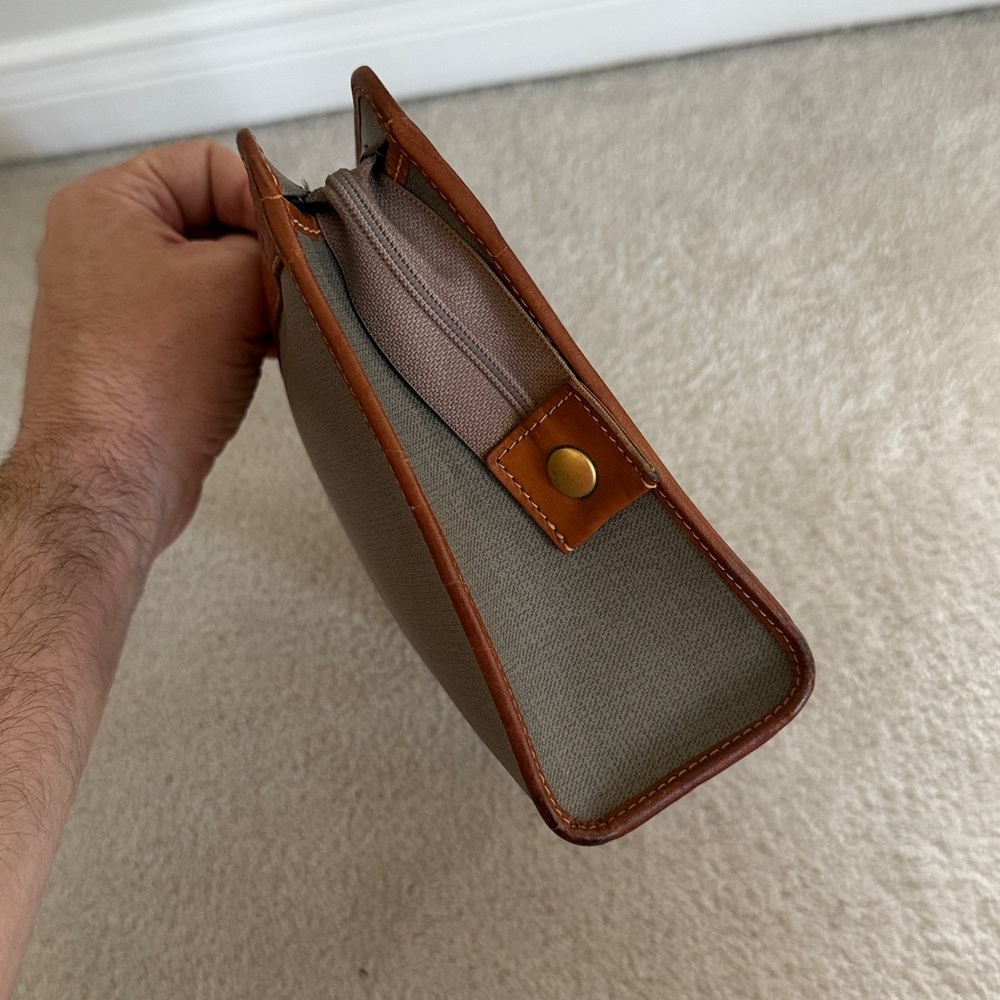 Vintage Dior Zip toiletry in khaki taupe clutch - Picture 4 of 15